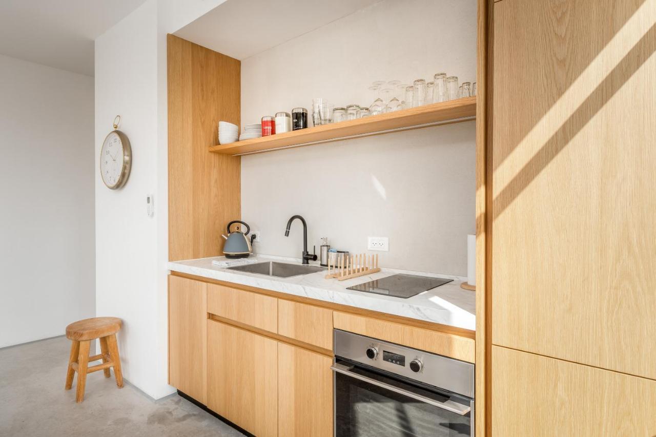 Trendy And Cosy Apartment / Balcony テル・アビブ エクステリア 写真